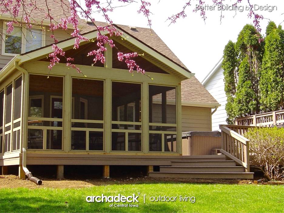 A porch with a porch and a deck

AI-generated content may be incorrect.